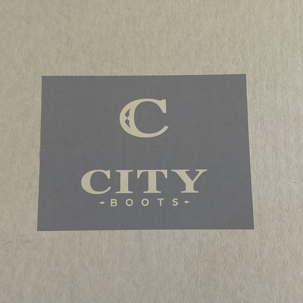 Cowboy City LIMITED EDITION Cheek Heart Boot - Picture 10 of 15